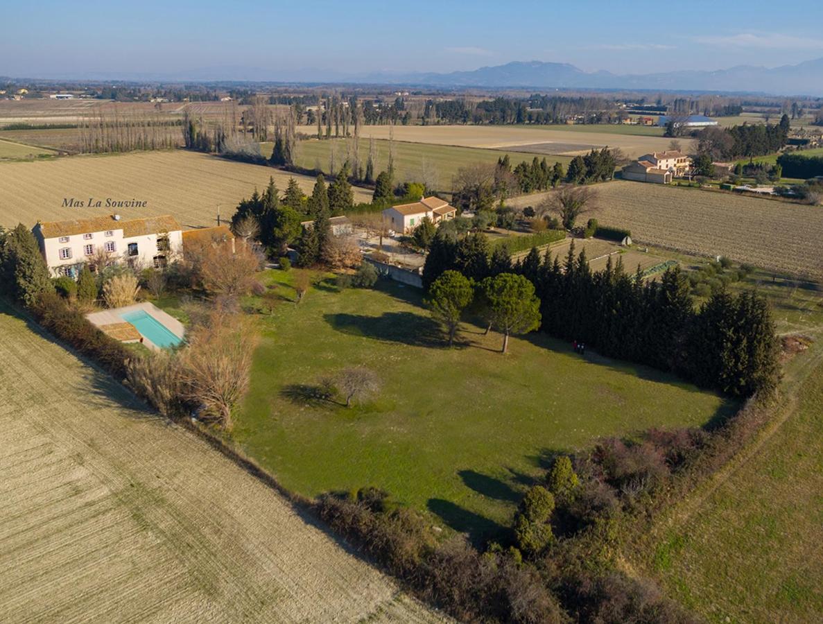 Chambres D Hotes De Charme Dans Mas La Souvine Du 17Eme, Chambres Climatisees Bedarrides Luaran gambar
