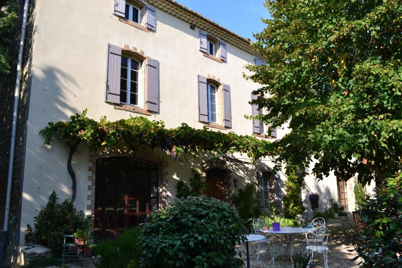 Chambres D Hotes De Charme Dans Mas La Souvine Du 17Eme, Chambres Climatisees Bedarrides Luaran gambar